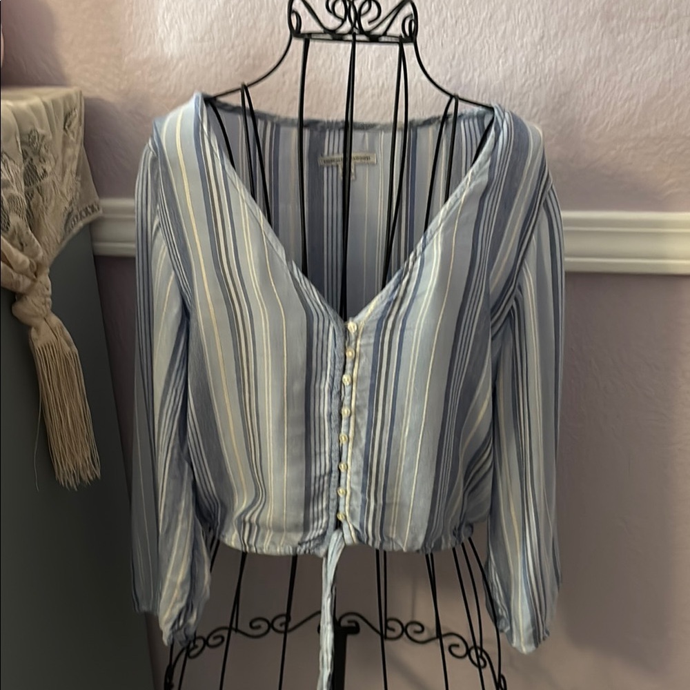 Women’s American Eagle Outfitters Striped Blouse Blue V-Neck Tie Front Top Small